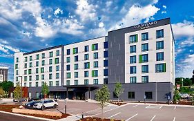 Courtyard By Marriott Minneapolis West